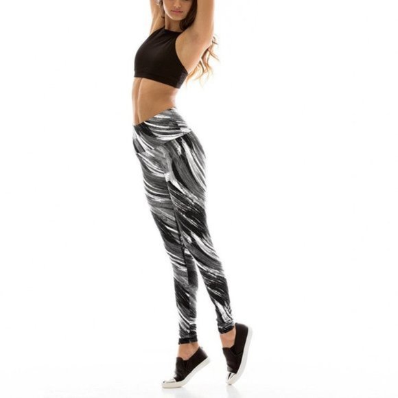 K-Deer Ankle Leggings in Mambo Black White Marble/Paint Strokes Sz XL EUC - Picture 1 of 7
